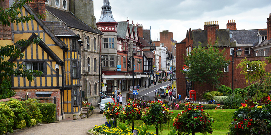 Providing Operator Training for Forklift, Pallet, Order, Reach, MEWPS Trucks in Crewe